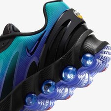 Кросівки Nike Air Max Dn8 FQ7860-500