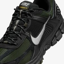 Кроссовки Nike Zoom Vomero 5 HV2527-001