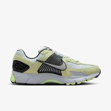 Кросівки Nike Zoom Vomero 5 HF1553-700