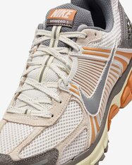 Кроссовки Nike Zoom Vomero 5 IB7469-030