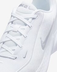 Кроссовки Nike Uplift SC IB2765-101