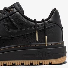 Кроссовки Nike Air Force 1 Luxe DR4109-001