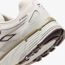 Кросівки Nike P-6000 HF0728-201