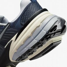 Кроссовки Nike V2K Run HJ4497-400