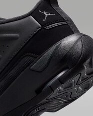 Кросівки дитячі Jordan Max Aura 7 HQ2089-001