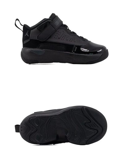 Кросівки дитячі Jordan Max Aura 7 HQ2090-001