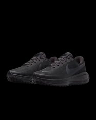 Кросівки бігові жіночі Nike Revolution 8 HJ8485-002