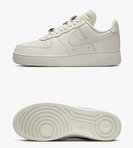 Кроссовки женские Nike Air Force 1 Low Premium DN5463-001
