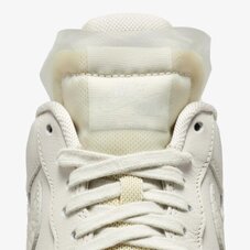 Кроссовки женские Nike Air Force 1 Low Premium DN5463-001