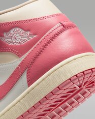 Кросівки жіночі Air Jordan 1 Mid BQ6472-109