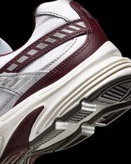 Кросівки жіночі Nike Initiator IB4688-111