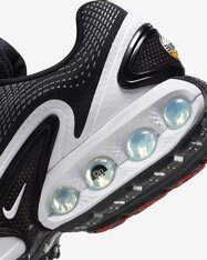 Кросівки тенісні жіночі Nike Air Max Dn FJ3145-002