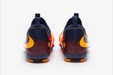 Бутсы детские Nike JR Phantom 6 Low Academy FG/MG EH HQ2032-800