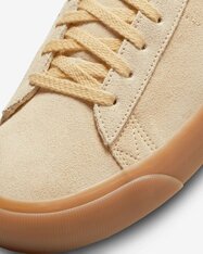 Кеди Nike SB Blazer Low Pro GT Premium FN7404-200