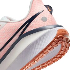 Кроссовки беговые Nike Vomero 17 FB1309-102