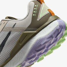 Кроссовки беговые Nike Wildhorse 8 DR2686-009