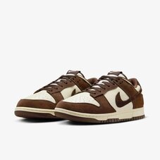 Кросівки Nike Dunk Low Retro SE FQ8249-104