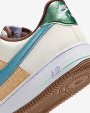 Кросівки Nike Air Force 1 Retro IB5722-100