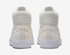 Кросівки Nike SB Blazer Mid FB3262-100