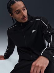 Спортивний костюм Nike Sportswear Club HV1444-010