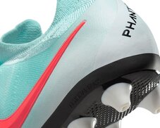Бутсы Nike Phantom GX 2 Pro AG FJ2582-300