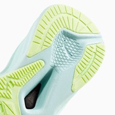 Кросівки бігові жіночі Puma Deviate Elite 376444-02