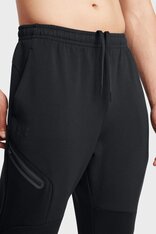 Спортивные штаны Under Armour Unstoppable 1389353-001