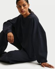 Реглан жіночий Nike 24.7 ImpossiblySoft HQ8193-010