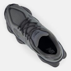 Кросівки New Balance 9060 U9060IAA