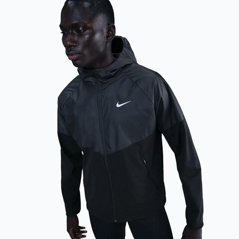 Куртка Nike Miler Repel HV2669-010