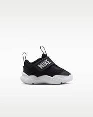 Кросівки дитячі Nike Team Hustle D 12 HF6281-002