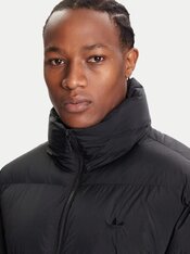 Куртка Adidas Originals Synthetic Puffer JW5815