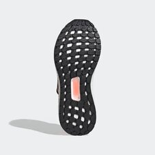 Кроссовки беговые женские Adidas Ultraboost 20 EG0717