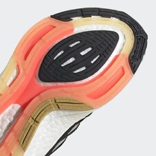 Кросівки бігові жіночі Adidas Ultraboost 22 Heat RDY Multicolour GX8059