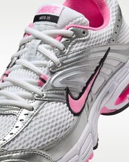 Кроссовки теннисные женские Nike Air Max Moto 2K HQ2056-101