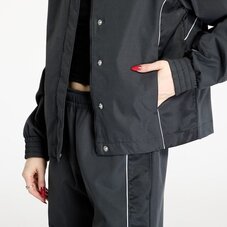 Куртка жіноча Nike Sportswear Woven HQ3750-010