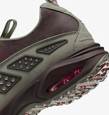 Кросівки жіночі Nike Air Max SNDR IB7702-300