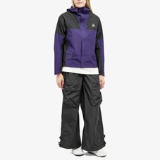 Вітровка жіноча Nike ACG Cascade DV9522-555