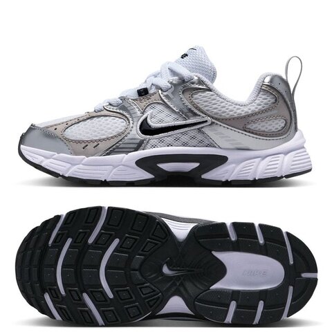 Кросівки Nike V5 RNR HQ6412-100