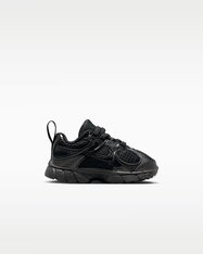 Кросівки дитячі Nike V5 RNR HQ6413-002