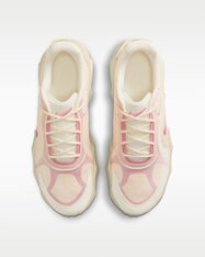 Кросівки жіночі Nike Aura Edge HQ7025-100