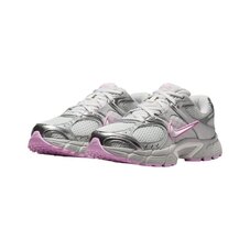 Кросівки жіночі Nike V5 RNR HQ7901-009