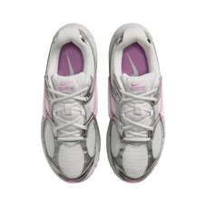 Кросівки жіночі Nike V5 RNR HQ7901-009