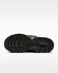 Кросівки жіночі Nike V5 RNR HQ7901-001