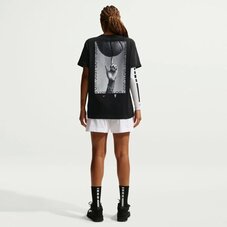 Футболка жіноча Nike Basketball IM0301-010