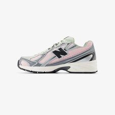 Кроссовки New Balance 740 U740YG2