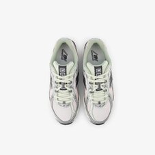 Кроссовки New Balance 740 U740YG2
