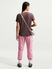 Футболка жіноча Nike Sportswear Club Essentials DX7902-502